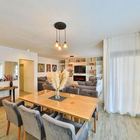 Ipm Apartments Kastela Ngoại thất bức ảnh