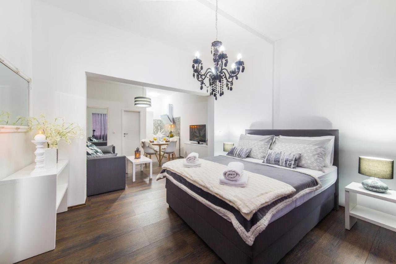 Ipm Apartments Kastela Ngoại thất bức ảnh