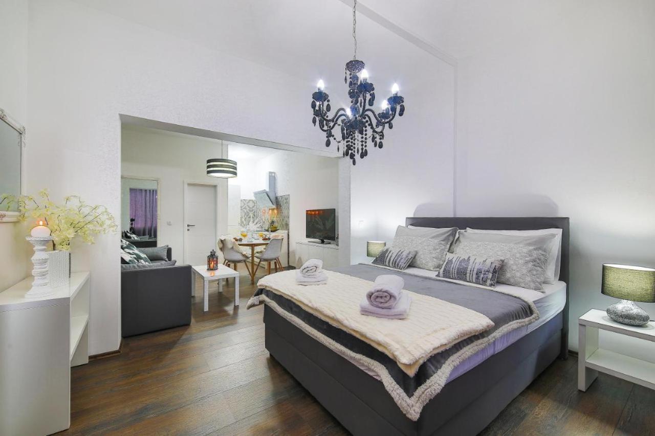 Ipm Apartments Kastela Ngoại thất bức ảnh