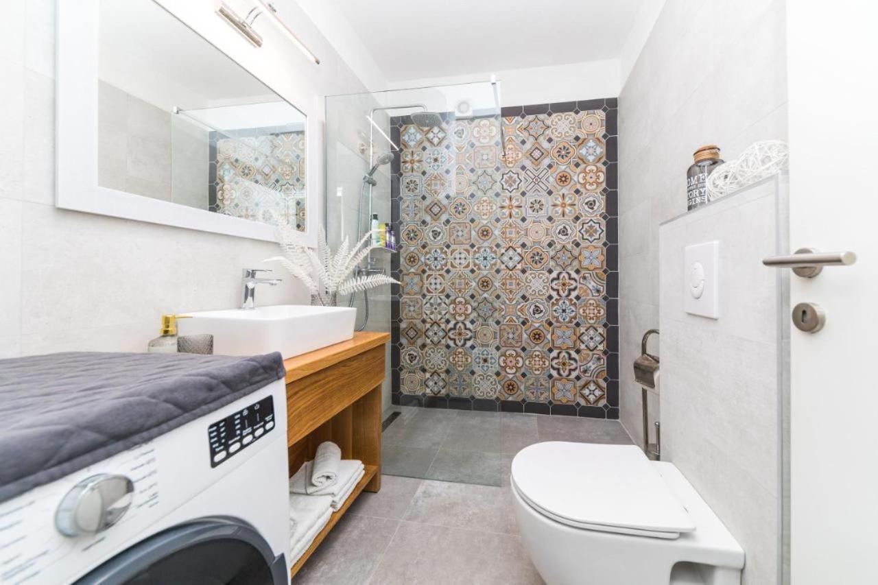 Ipm Apartments Kastela Ngoại thất bức ảnh